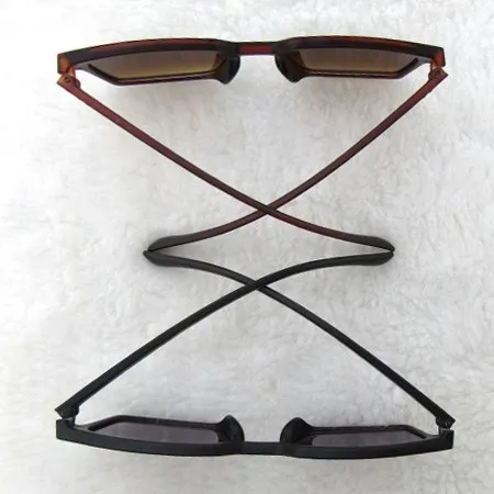 نمای جانبی عینک آفتابی Bermuda با طراحی ارگونومیک – فروشگاه یلدا بازار نمای جانبی عینک آفتابی Bermuda – کیفیت عالی – یلدا بازار