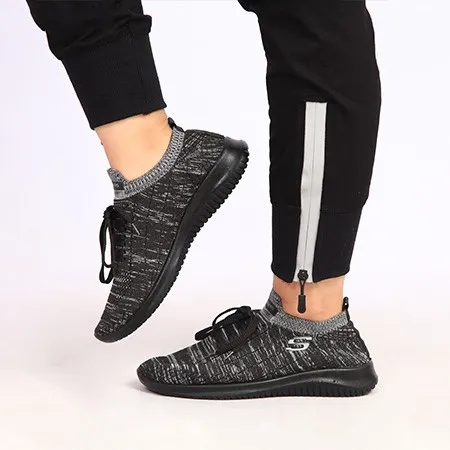 کفش دخترانه Skechers مدل Skech-Knit نمای جانبی – یلدا بازار
