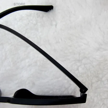 عینک آفتابی Bermuda با طراحی شیک و فریم مقاوم – یلدا بازار عینک آفتابی Bermuda مردانه و زنانه – نمای اصلی – فروشگاه یلدا بازار