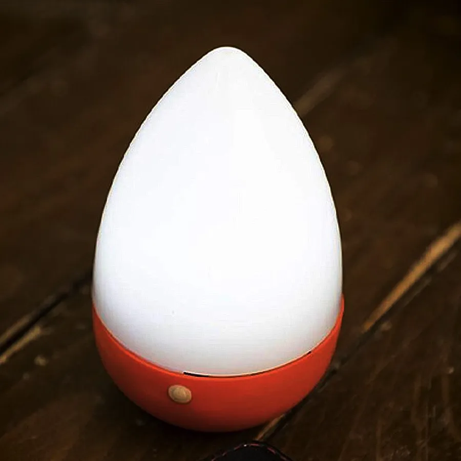 چراغ اضطراری کمپینگ مدل قطره – نمای نزدیک دکمه روشن/خاموش – فروشگاه یلدا بازار