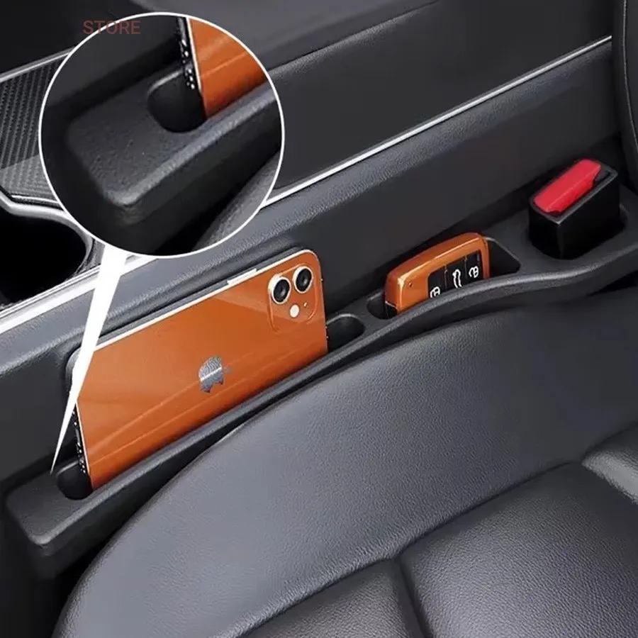 ارگانایزر کناری صندلی خودرو – مناسب نگهداری وسایل کوچک – یلدا بازار ارگانایزر شکاف بغل صندلی خودرو – نمای کلی محصول – فروشگاه یلدا بازار ✅