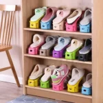 نظم‌دهنده کفش با درب شفاف زیپی برای تشخیص آسان